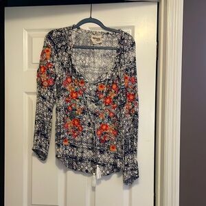 Floral Black and White Women's Top